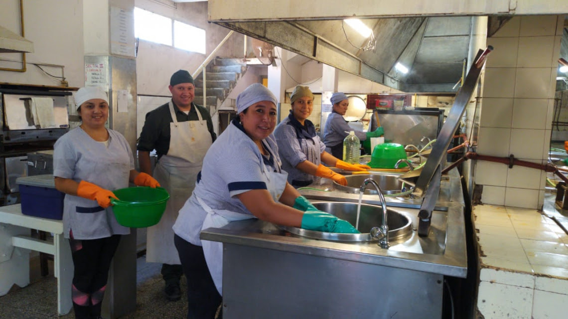 La Provincia está garantizando la alimentación a través de los comedores escolares | Noticias