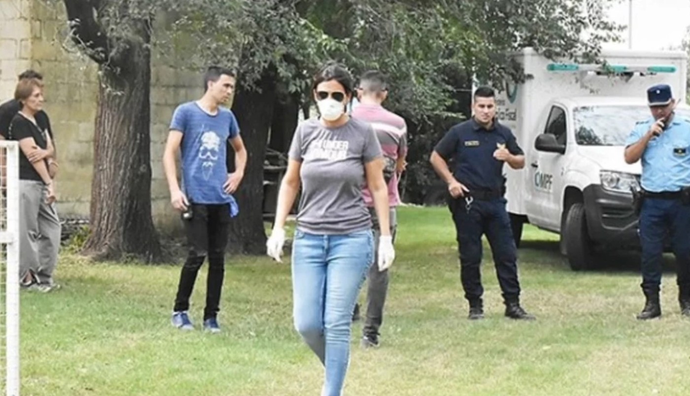 Coronavirus: lo denunciaron por no cumplir la cuarentena pero quedó detenido por asesinar a un vecino | Información General