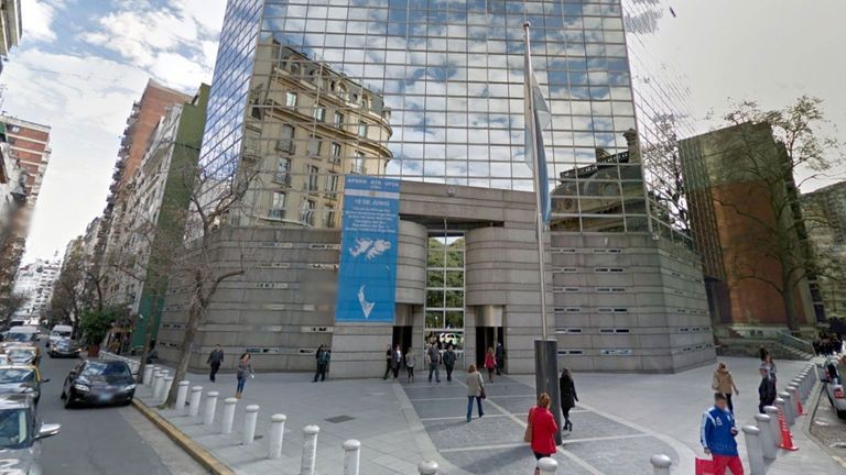 Cierran la Cancillería argentina por un caso positivo de coronavirus | Noticias