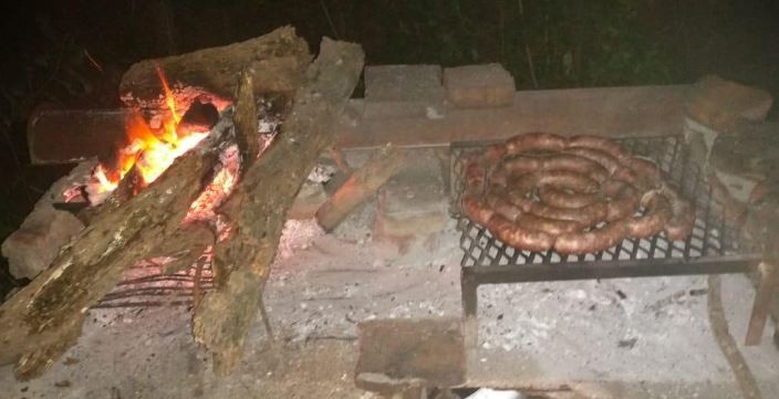 Coronavirus: violaron la cuarentena total para comer un asado y fueron detenidos | Información General