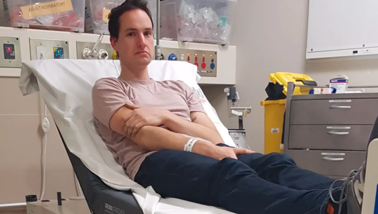 Buscaba inventar un dispositivo contra el coronavirus, se insertó imanes en la nariz y terminó internado | Redes