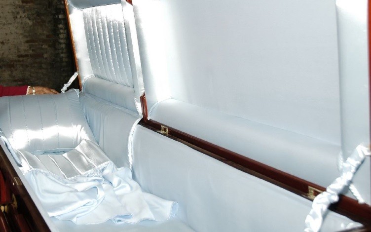 El hospital le informó sobre la muerte de su mamá, organizó el funeral y la mujer está viva | Redes