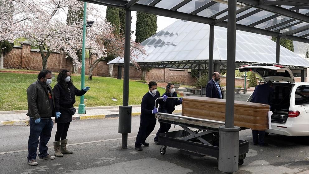 Cómo son los entierros en Argentina en tiempos de coronavirus | Información General