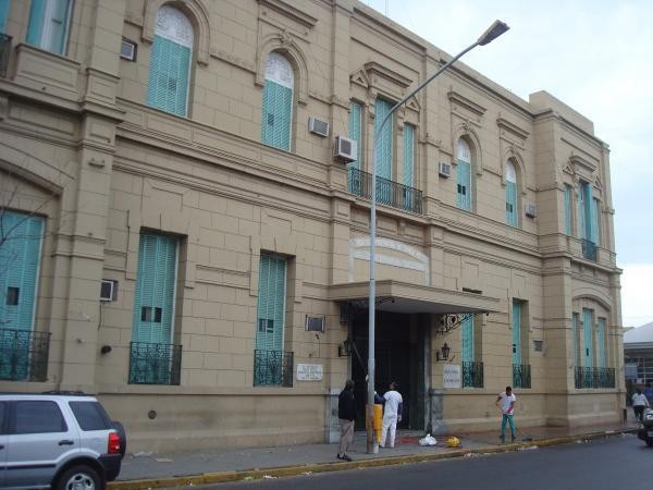 Escapó un paciente del Hospital Cullen con patología respiratoria | Noticias