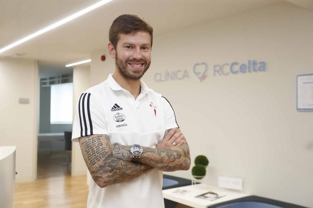 Un futbolista rompió la cuarentena para viajar al cumpleaños de 18 de su novia en Rusia | Deportes