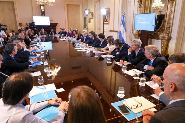 Asesor de Presidencia: "No creo que la cuarentena tenga que seguir hasta mitad de año" | Noticias