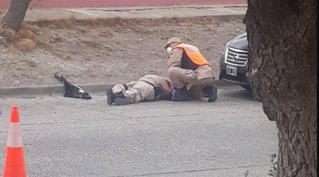 Asesinaron a un prefecto en Puerto Deseado mientras realizaba controles vehiculares por la cuarentena | Información General