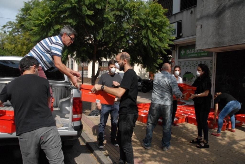 No hubo delito: le devolvieron los 2 mil botellas de alcohol en gel a la farmacia de La Plata | Nacionales