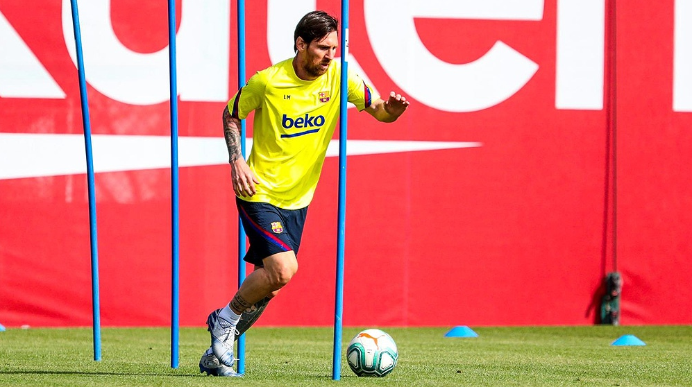 Messi completó su primera práctica en el Barcelona tras la cuarentena | Deportes