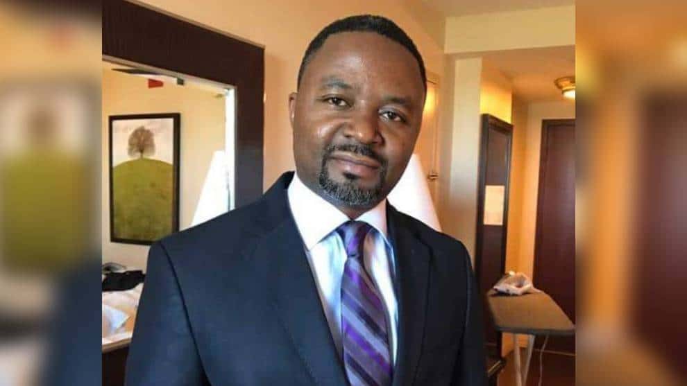 Murió por el coronavirus un pastor que decía que curaba la enfermedad con sus manos | Información General