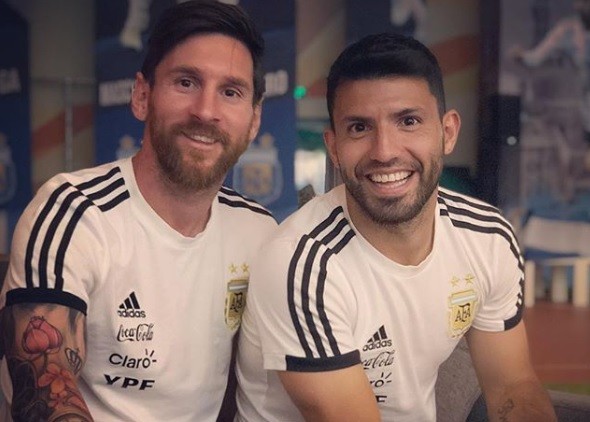 Messi y Agüero lamentaron que por primera vez no pasarán juntos sus cumpleaños | Deportes