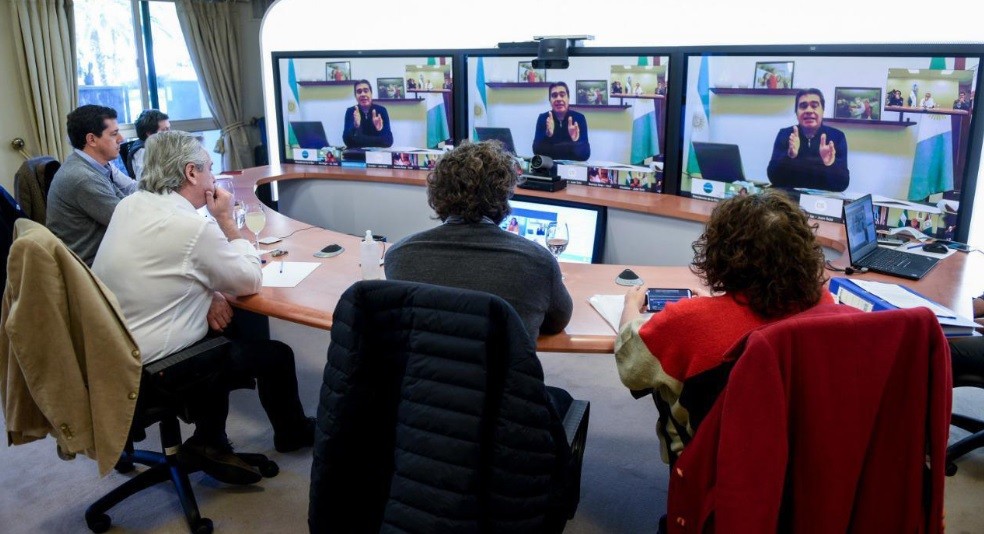 Antes del anuncio, el Presidente mantuvo una teleconferencia con los gobernadores | Noticias