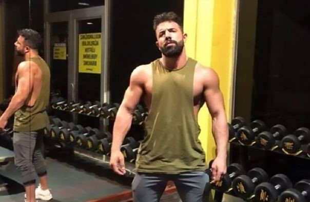 Un boxeador turco asesinó a su novia a puñaladas | Información General