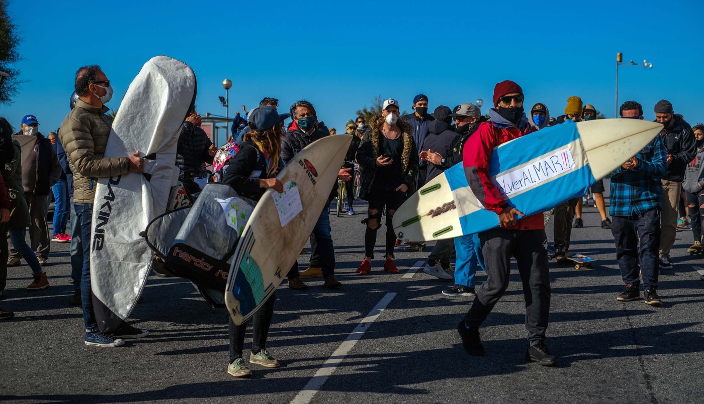 Mar del Plata: los surfers quieren volver al mar | Información General