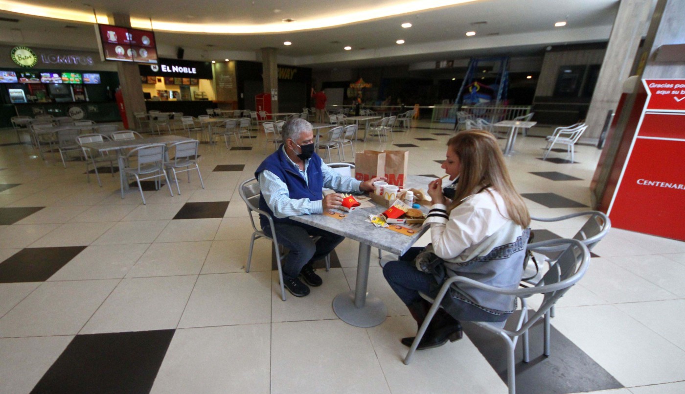 Los reencuentros más esperados: las 12 provincias que permiten reuniones familiares | Información General