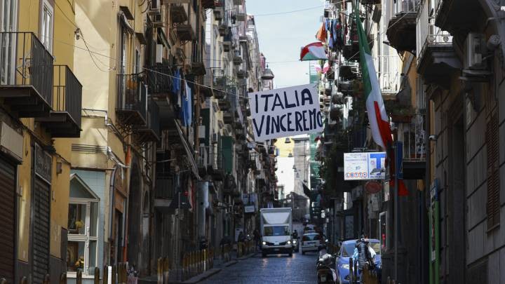Un virólogo italiano dice que las cuarentenas "no deben durar más de 15 días" | Información General