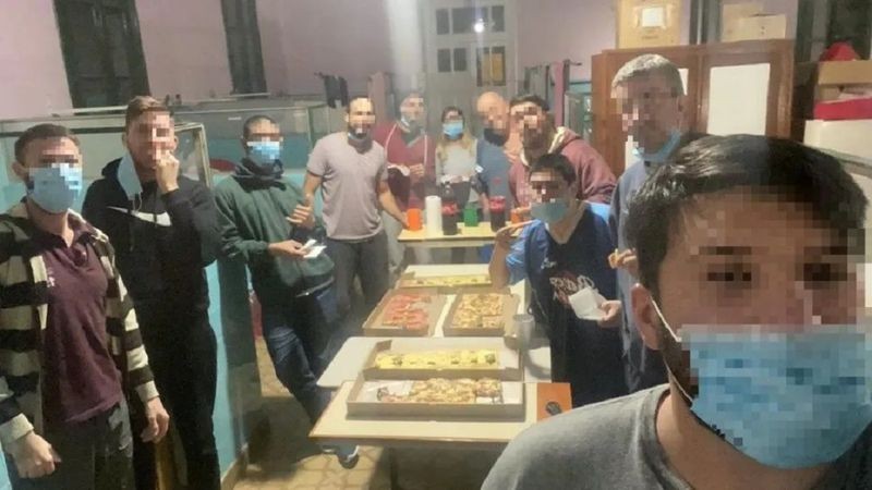 Los entrerrianos aislados por compartir un mate se juntaron a comer pizza en el hospital | Información General