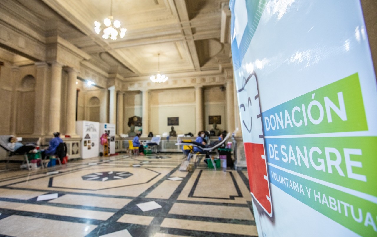 La UNL fue sede de una nueva y exitosa jornada de donación de sangre | Juntos y solidarios