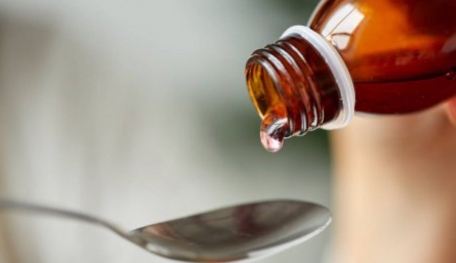 Automedicación: buscan prohibir la publicidad de medicamentos antifebriles y para la tos | Información General