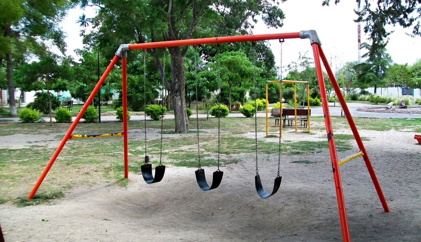 La nena quedó sola en la plaza, un hombre de 68 años la metió en la casa y la violó | Judiciales