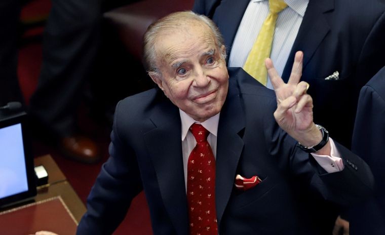 Dieron de alta a Carlos Menem y seguirá la recuperación en su casa | Nacionales