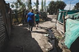 Distribución del ingreso: los pobres ganan 23 veces menos que los ricos | Información General