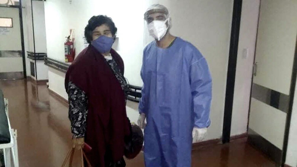 "Me colocaron plasma y, al rato, tenía ganas de vivir": la historia de una paciente recuperada | Información General