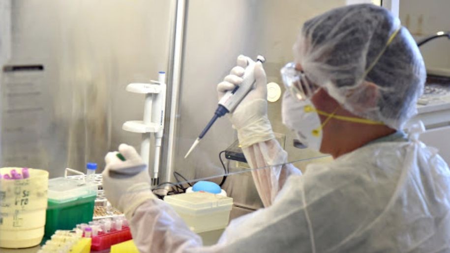 Médico del Hospital Gutiérrez, nuevo positivo en Venado Tuerto | Información General