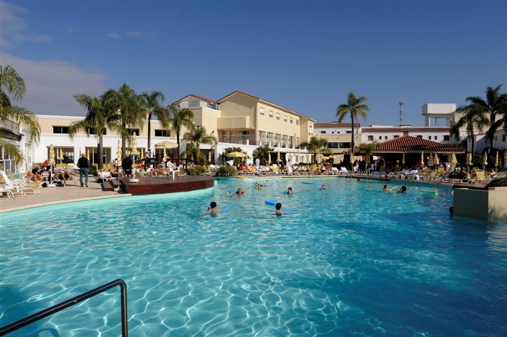 Diputados de Juntos por el Cambio solicitan una Ley de Emergencia para el sector Turístico | Legislativas