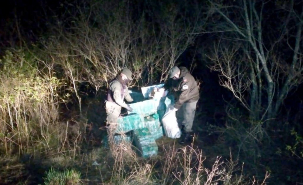 Gendarmería halló más de 683 kilos de marihuana al costado de una ruta en Corrientes | Nacionales