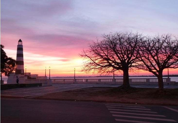 Viernes con buen tiempo y frío en la ciudad | Información General