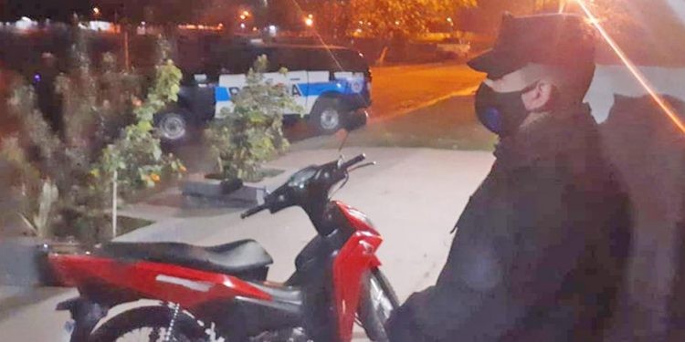 Detienen al cantante “Jhonny” Mendizábal, al descubrir que en su casa se vendía cocaína | Espectaculos