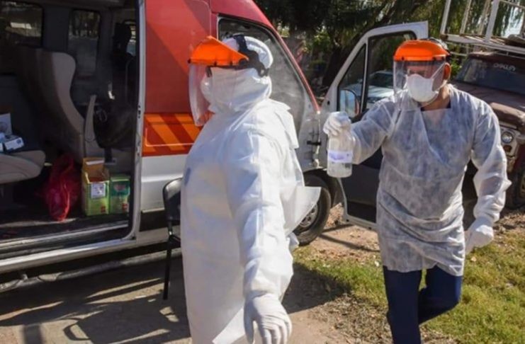 Testeos en el edificio donde se produjeron los últimos 3 casos de coronavirus en Santa Fe | Noticias