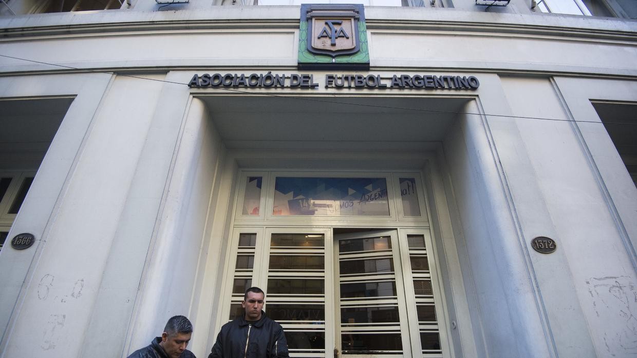 La AFA envió el protocolo para la vuelta del fútbol al Ministerio de Salud | Deportes