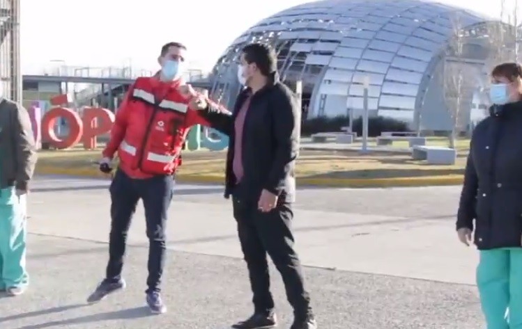 Dieron el alta al primer paciente internado en Tecnópolis y donará plasma | Juntos y solidarios