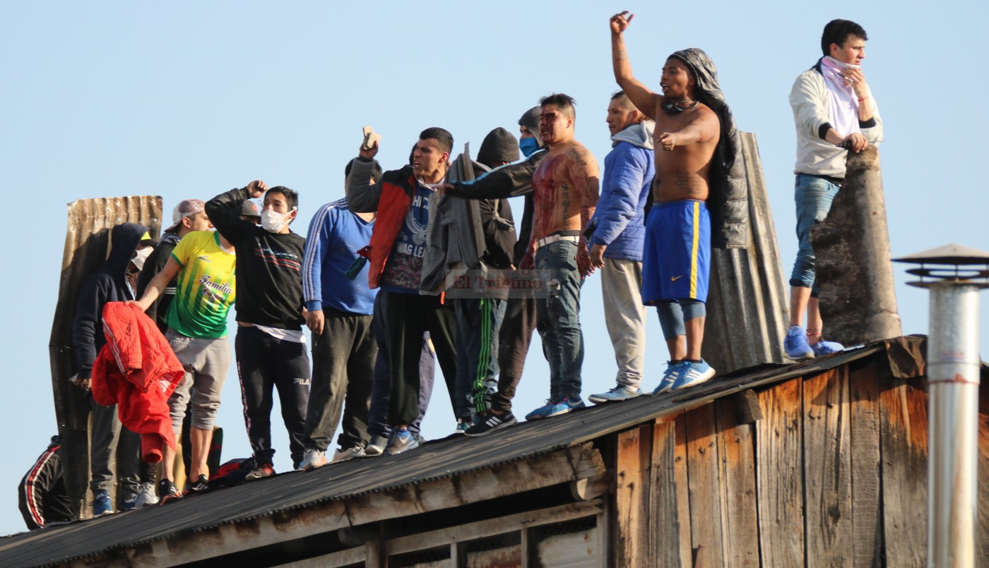 Polémico pedido en las redes: "Que los presos se infecten para generar plasma" | Información General