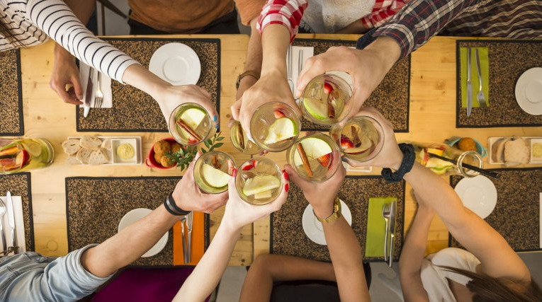 Día del amigo: buscan desalentar aglomeraciones masivas por los festejos | Noticias