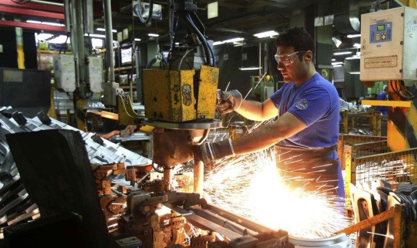 El Gobierno extiende hasta el 30 de septiembre la prohibición de despidos y suspensiones | Noticias