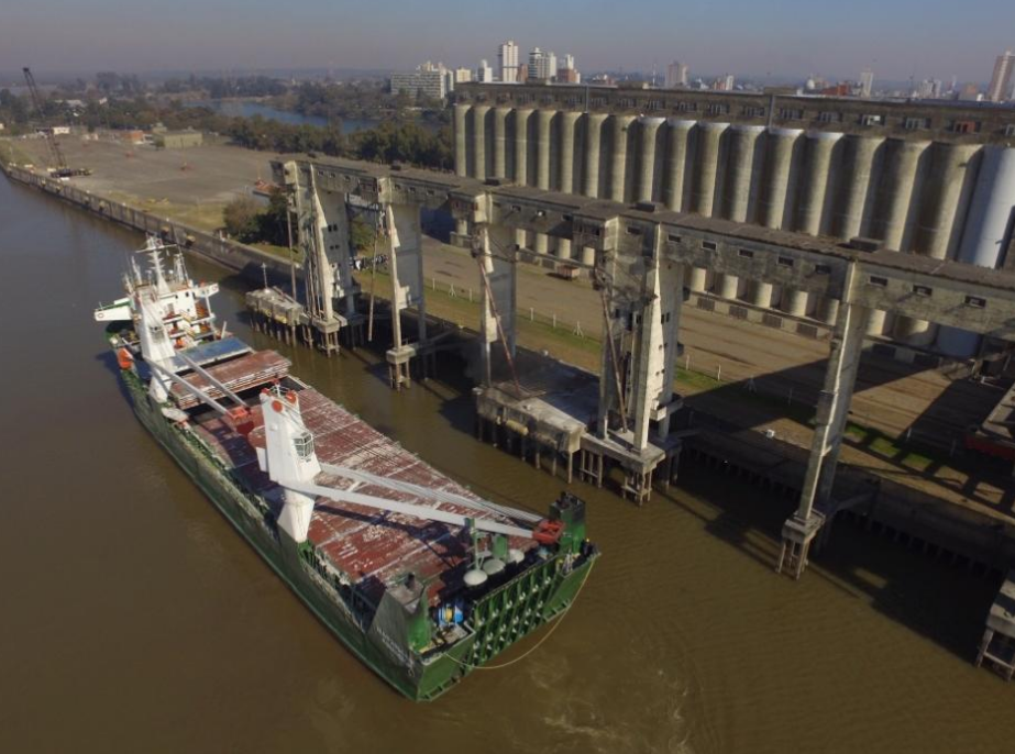 El  Puerto de Santa Fe exportó en el último mes 10.000 toneladas de maíz quebrado | Información General