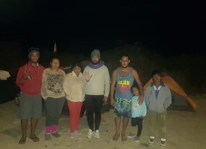 Increíble historia: Una familia de Venezuela llegó en micro al país y están a la deriva | Noticias