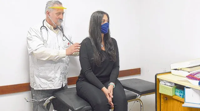 Rosario: atienden 50 consultas diarias de gente afectada por el humo de las quemas | Noticias