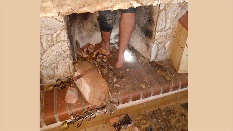 Se metió a robar en una casa y quedó atascado en el hueco de la estufa: lo detuvieron | Información General