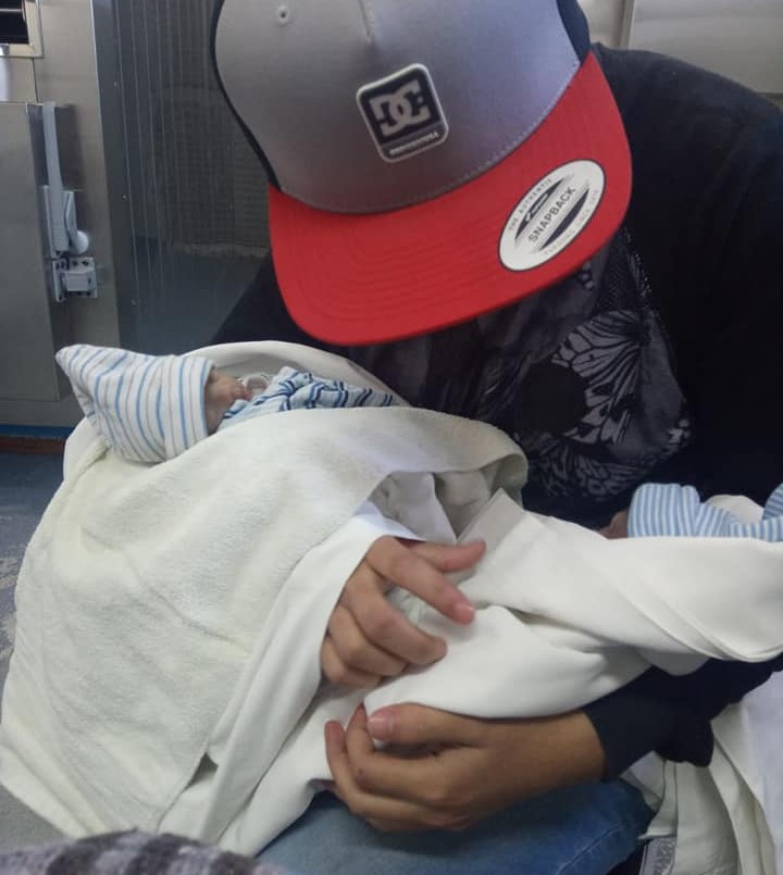 Marcha por los gemelos muertos por mala praxis: "Esperamos que den la cara, si es que son humanos" | Información General