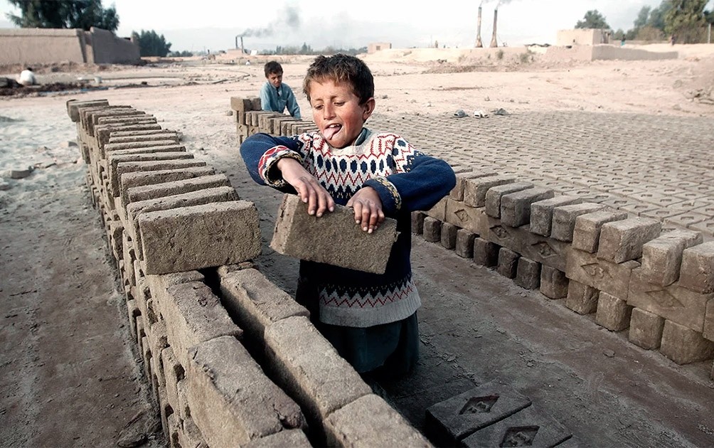 Trabajo infantil: reglamentan trámite de autorización para chicos de entre 14 y 16 años | Información General