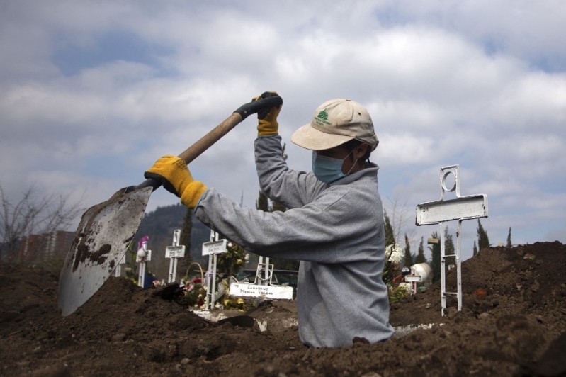 La falsa teoría sobre el coronavirus que se difundió en las redes y mató a 800 personas | Información General