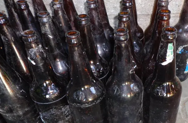 Presos por tratar de "ortivas" a los policías que los detuvieron tomando cerveza por el día del Niño | Información General