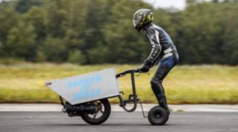 Récord de velocidad con carretilla de un jardinero | Redes