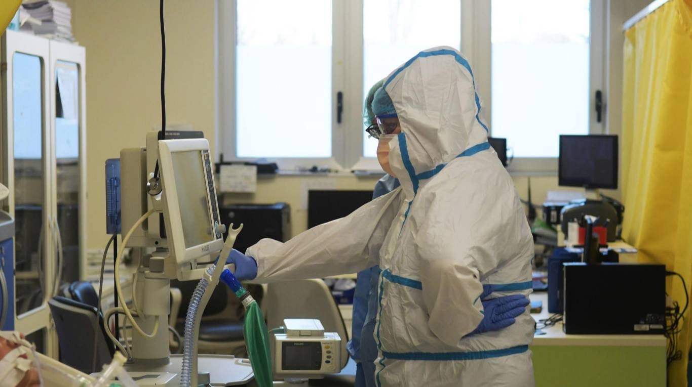 Coronavirus: suman 34 los fallecidos con un hombre de 84 años y una mujer de 89 | Noticias