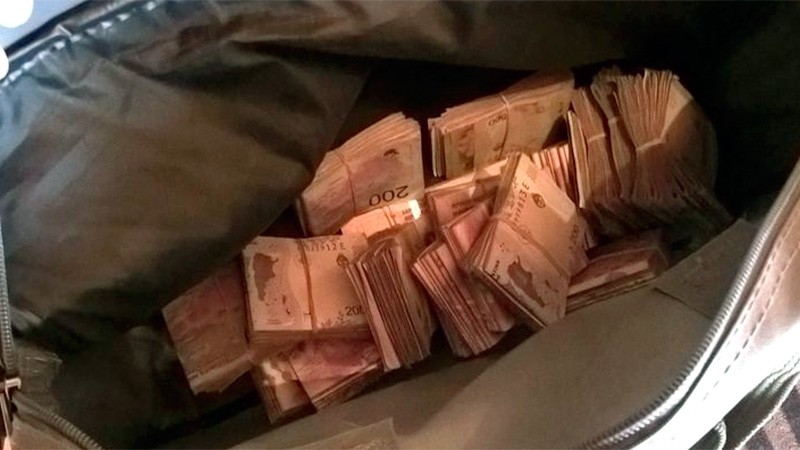 Víctima de un "cuento del tío" entregó más de $1 millón a falso empleado bancario | Información General