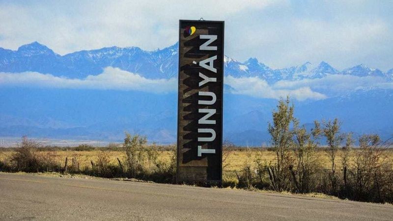 Tres detenidos por la violación en manada de una joven francesa en Mendoza | Nacionales